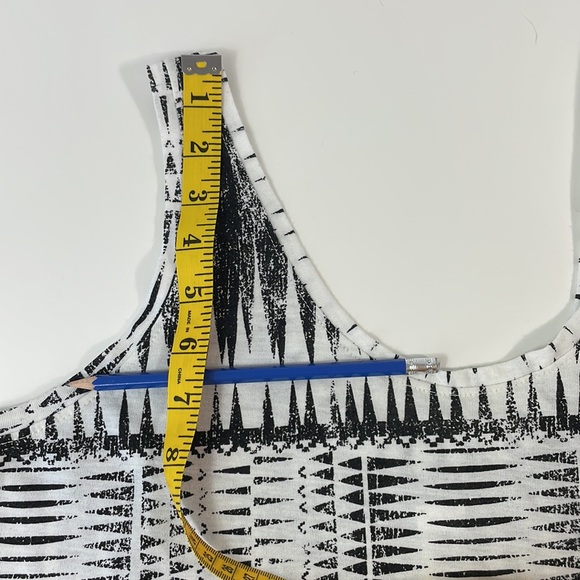 ELEMENT tribal/bohemian/aztek tank, Size L - Picture 6 of 9